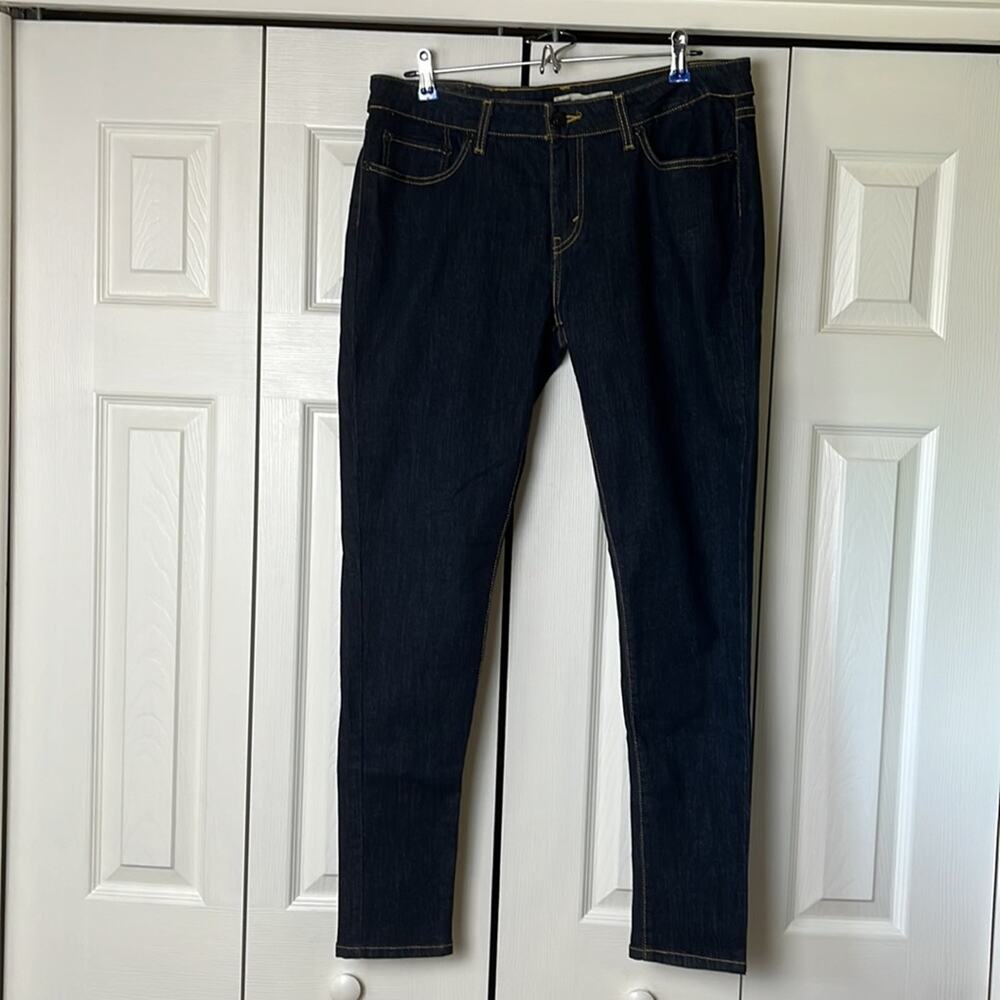 Levi’s 535 Jeggings Dark Blue Juniors 17 M